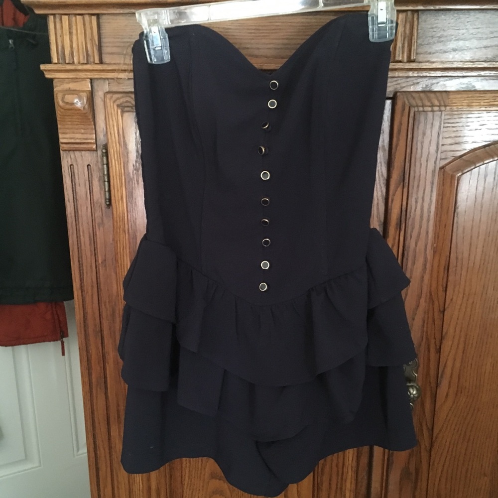 Like new strapless skort